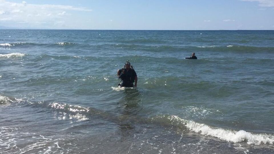 Denize giren yabancı uyruklu kadın boğuldu
