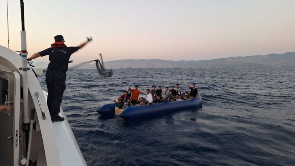 Bodrum açıklarında 35 düzensiz göçmen kurtarıldı