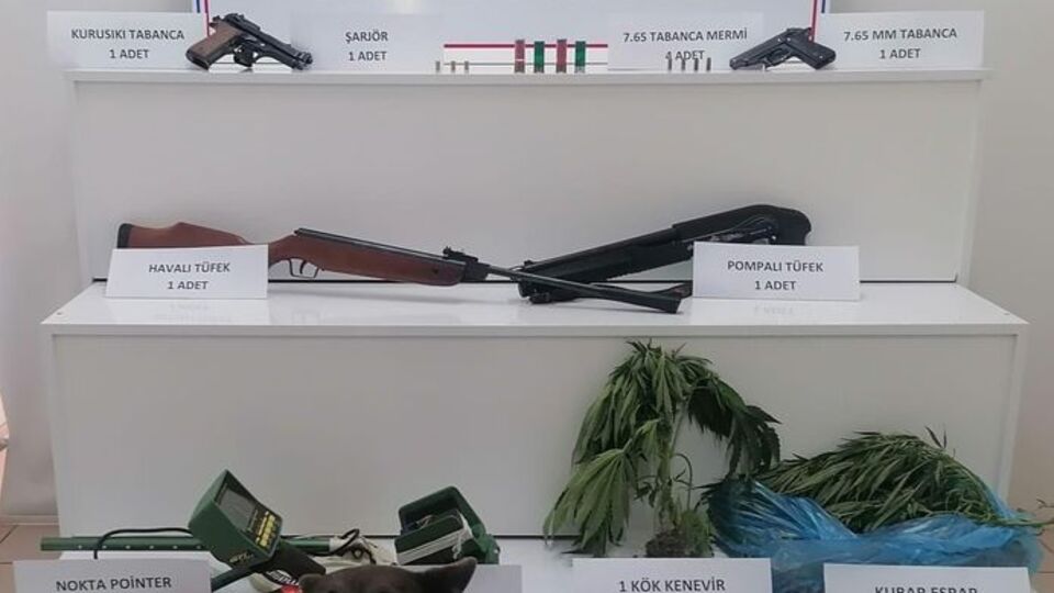 Evde uyuşturucu ve silah ele geçirildi
