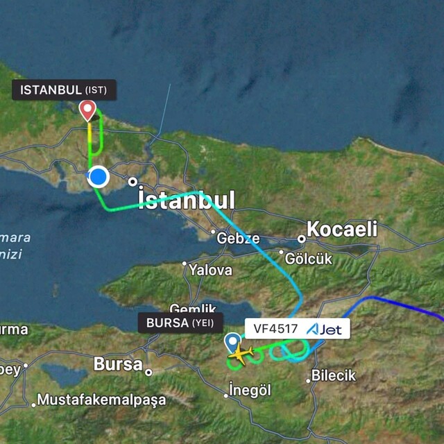 Havada korku dolu anlar: Acil iniş yaptı