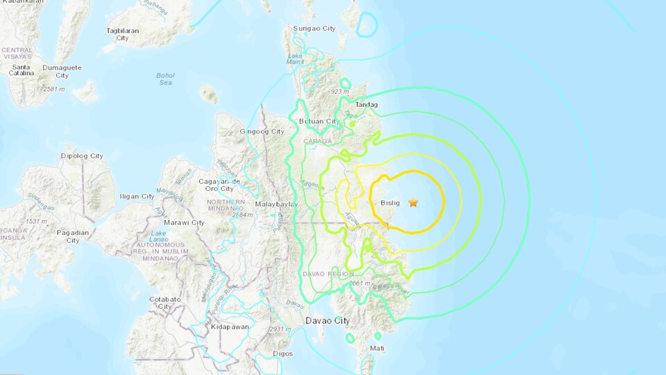 Filipinler'de 6.8 büyüklüğünde deprem