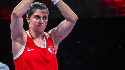 Busenaz Sürmeneli'den çeyrek finalde veda!