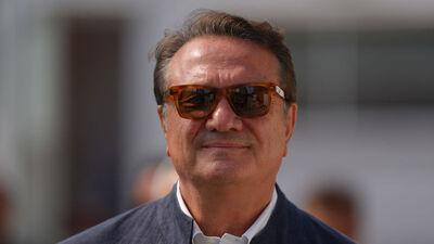 Hasan Arat'tan Galatasaray'a gönderme!