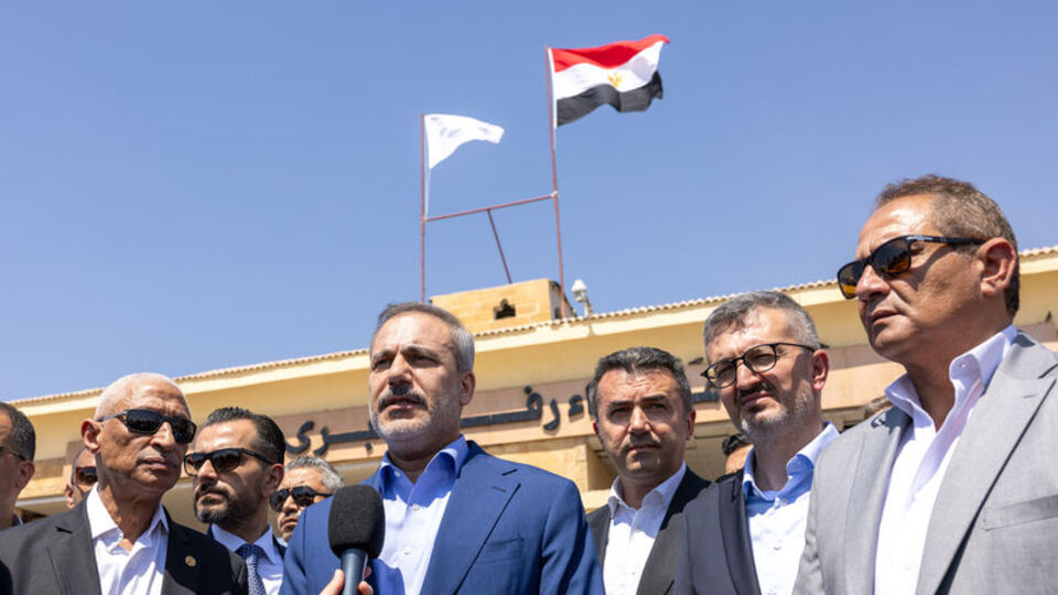 Bakan Fidan Mısır'da