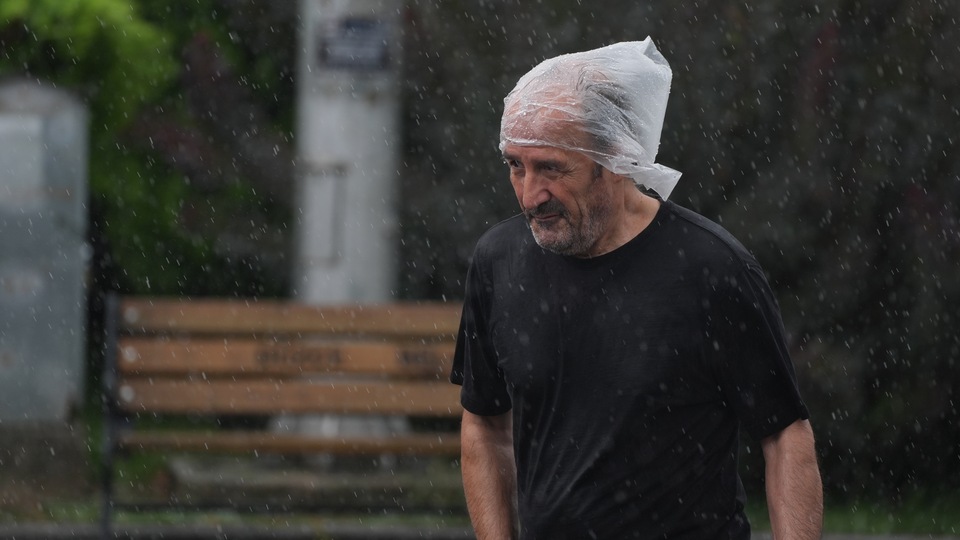 Ağustos ayı mevsim normallerine yakın seyredecek