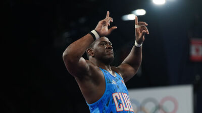 Lopez tarihe geçti! 5. altın...