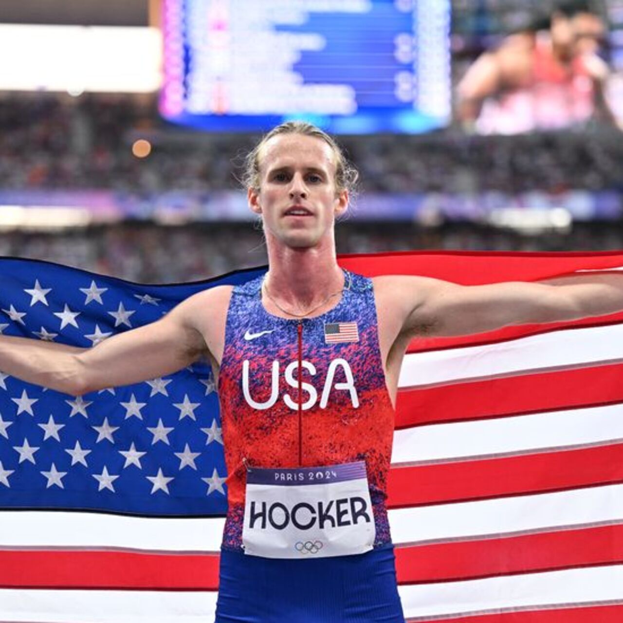 Cole Hocker'dan olimpiyat rekoru!