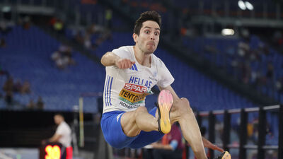 Uzun atlamada altın Tentoglou'nun