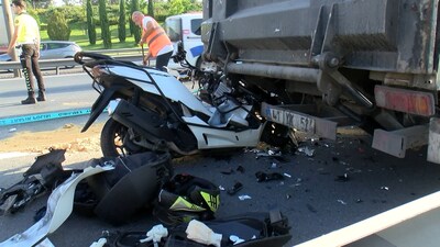 Emniyet şeridinde öldüren kaza!