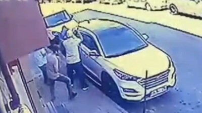 Park yeri kavgasında baba ve oğlunu öldürdü!