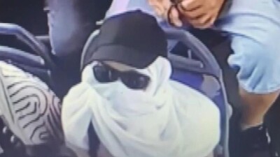 Hırsız kadın kılığına girip evlere dadandı!