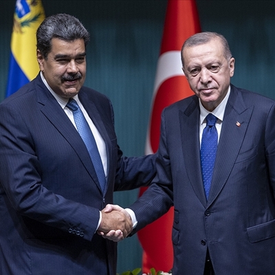 Cumhurbaşkanı Erdoğan, Maduro'yla görüştü