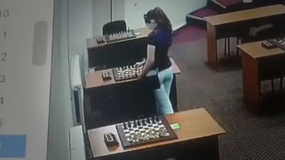 Rus satranççı rakibini zehirledi, men edildi!