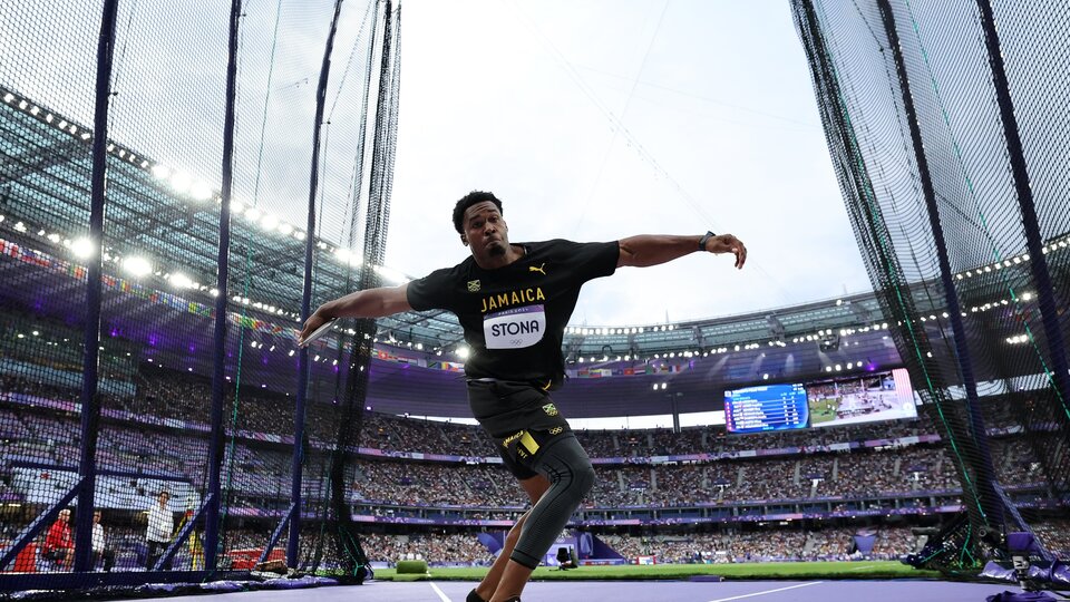 Disk atmada olimpiyat rekoru!