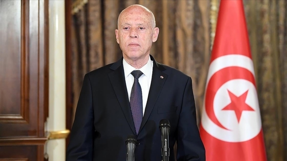 Kays Said, Başbakan Haşşani'yi görevden aldı