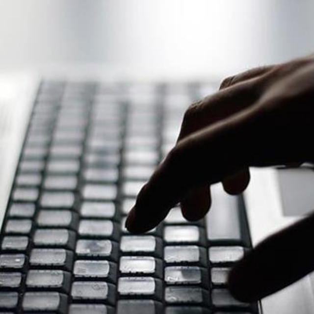 985 internet sitesine erişim engellendi