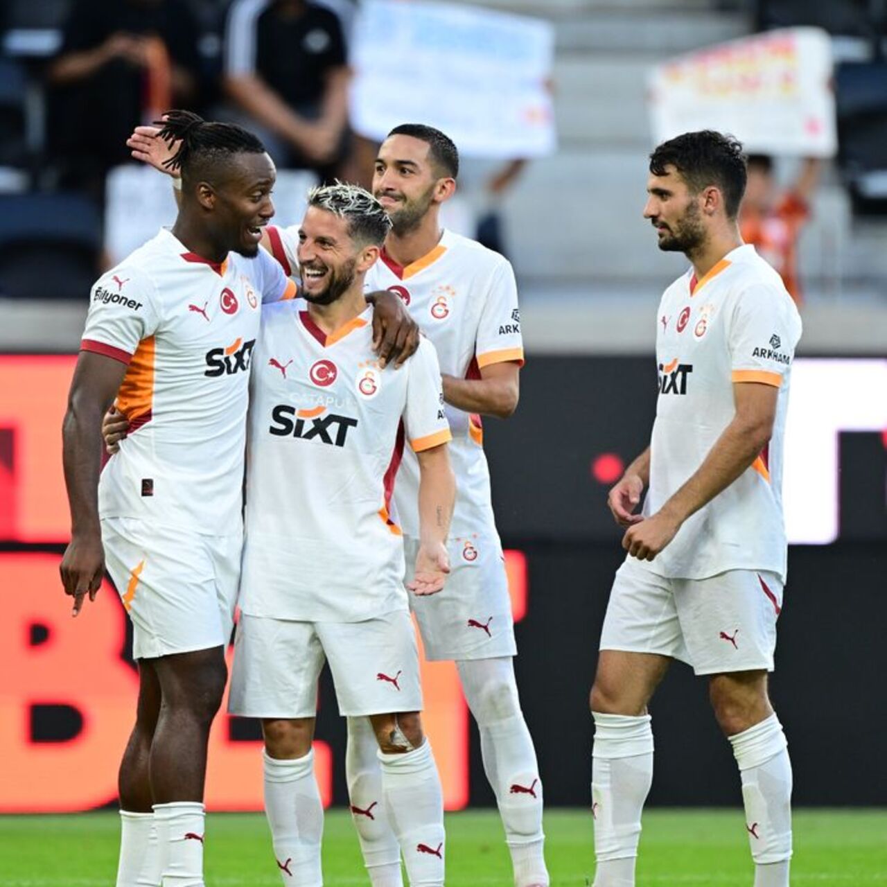 Süper Lig'de perdeyi G.Saray açıyor!