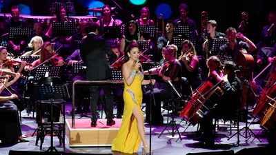 Aşkın Nur Yengi'den senfonik konser