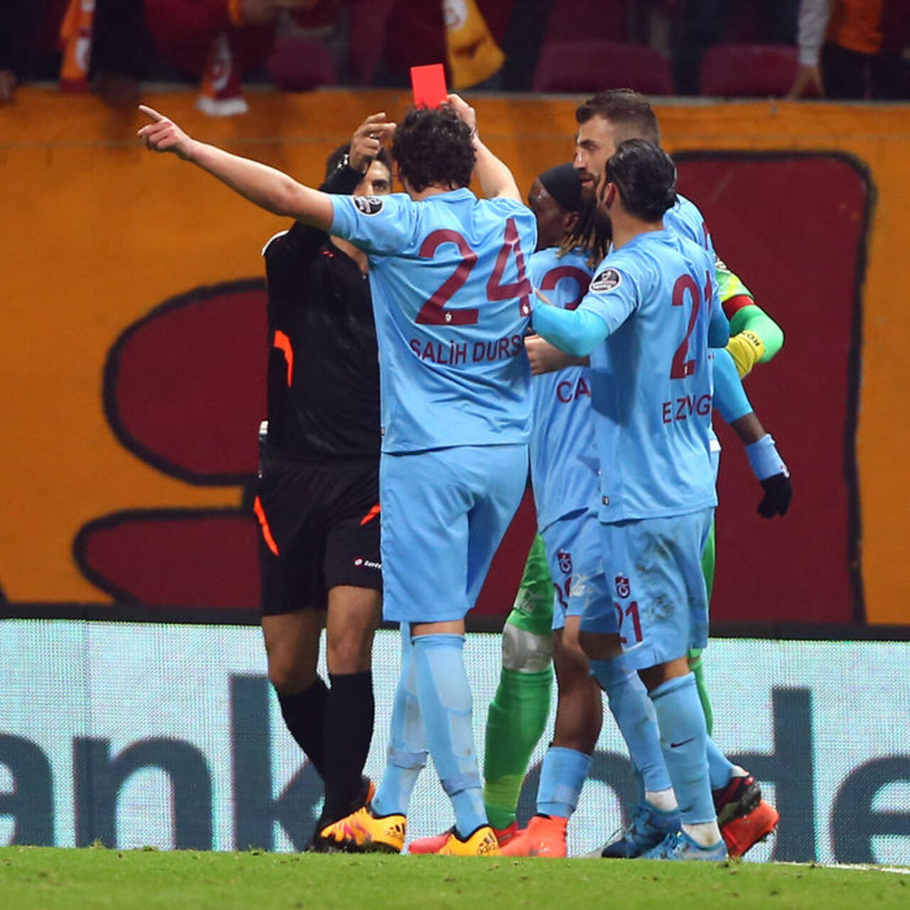 Süper Lig tarihine geçen ilginç notlar!