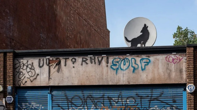 Banksy'nin eseri saatler içinde çalındı