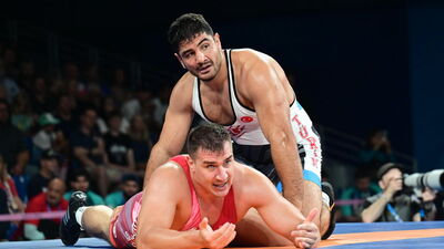 Taha Akgül yarı finalde!