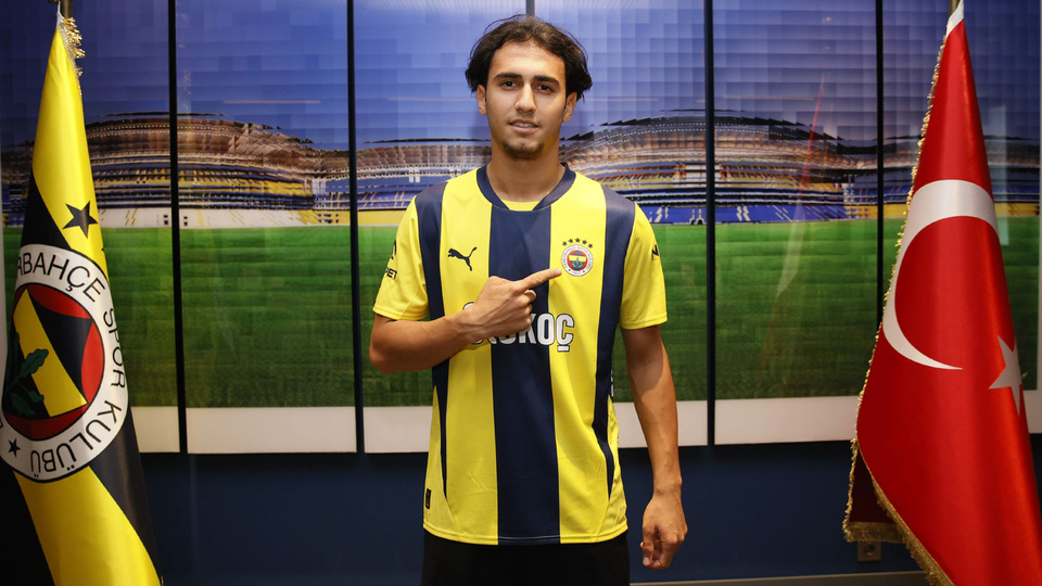 Fenerbahçe'ye 19'luk stoper!