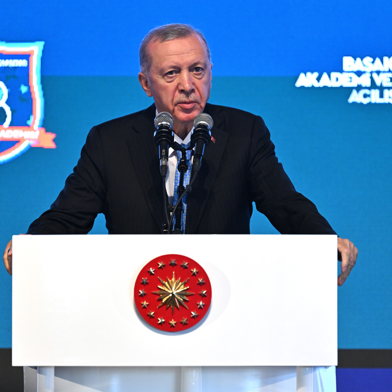 Erdoğan: Kulüplerimizden azami hassasiyet bekliyoruz