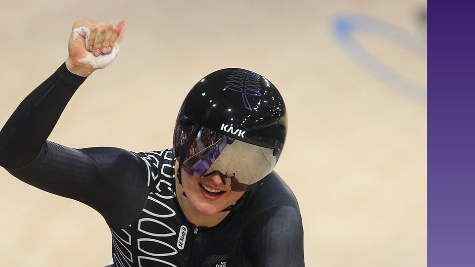 Ellesse Andrews'den altın madalya!