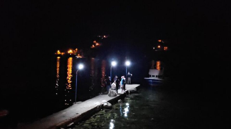 Kastamonu'da tekne battı: 3 kişi kayboldu