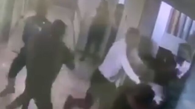 Esenyurt'ta hastanede yumruklu saldırı