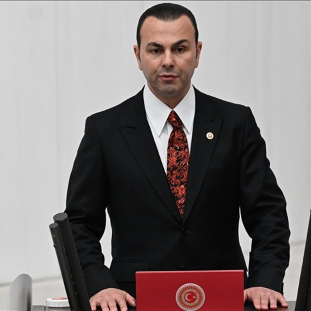 İYİ Partili vekil AK Parti'ye katılıyor