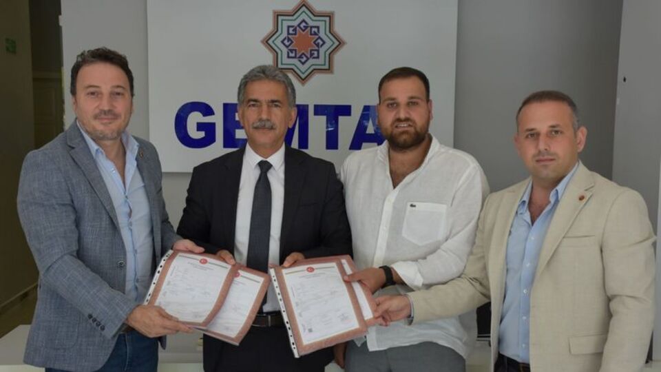 Gemlik Belediyesi 208 dairenin tapusunu aldı