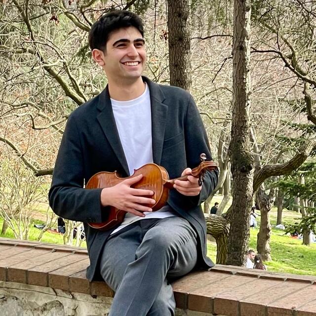 Genç besteci Emre Şener Juilliard yolcusu