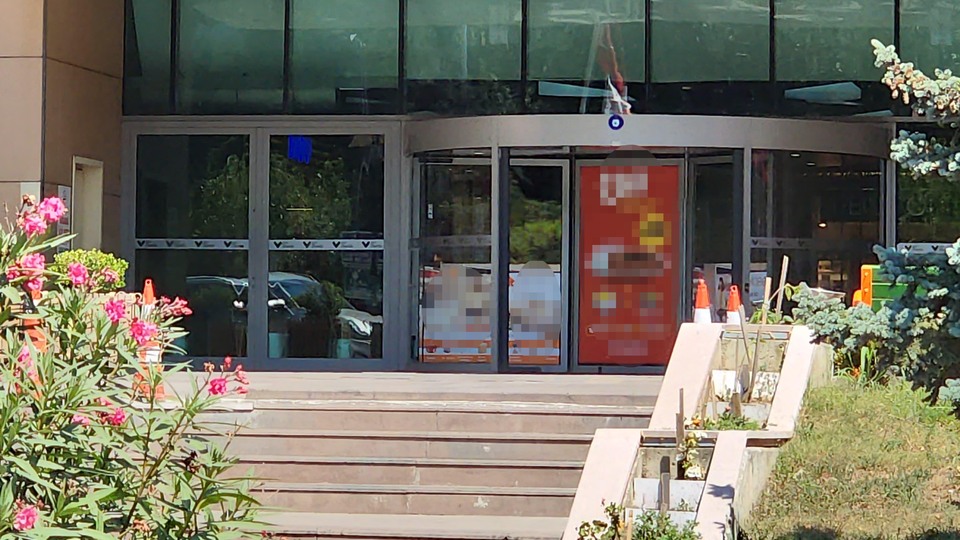 Soyunma kabininde gizli kayıt iddiası