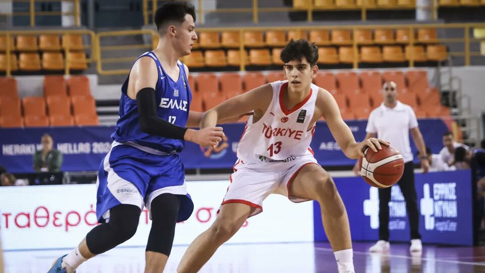 U16 Milliler çeyrek finalde veda etti