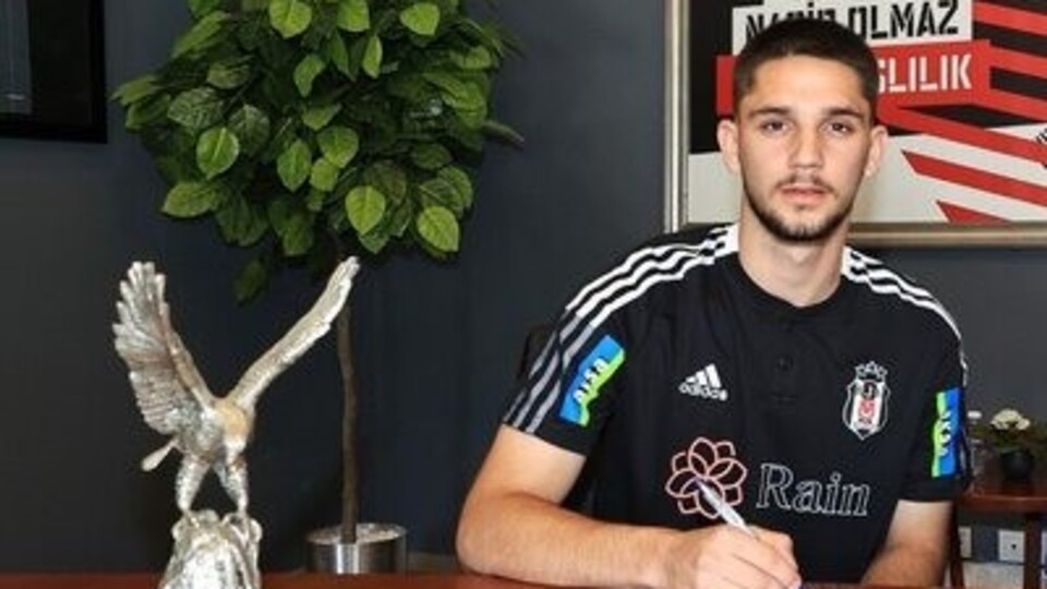 Beşiktaş'ta ayrılık açıklandı!