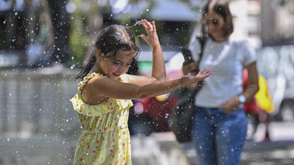 Yağmur, rüzgar ve sıcaklık uyarıları