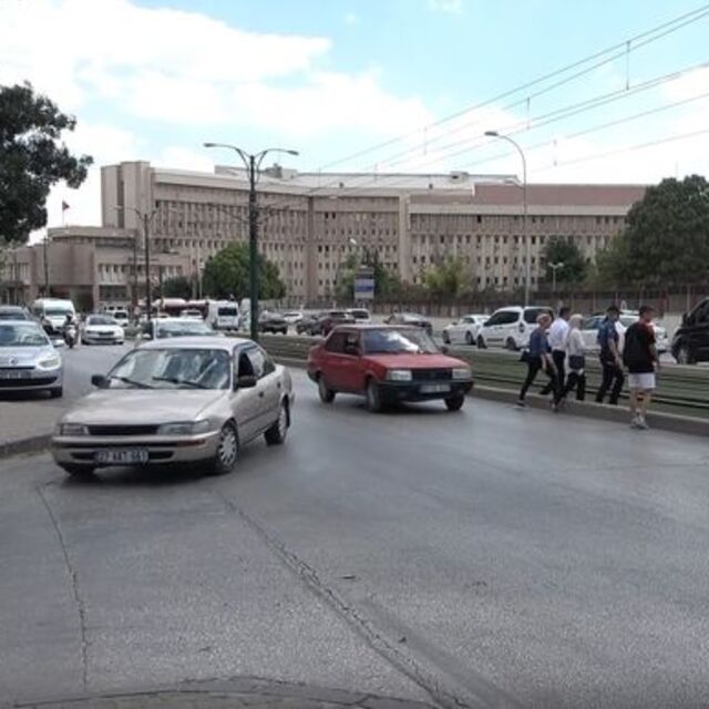 Suriye'de 5.2 büyüklüğünde deprem