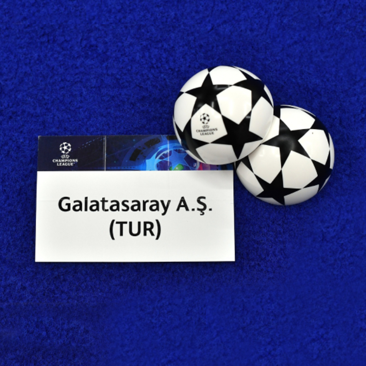 Galatasaray, UEFA'ya kadrosunu bildirdi