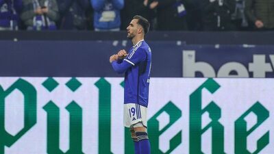 Kenan attı, Schalke 04 turladı!