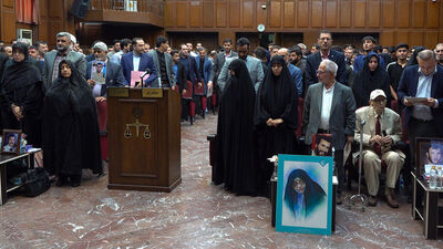 İran'daki darbeyle ilgili ABD'ye 71 yıl sonra dava