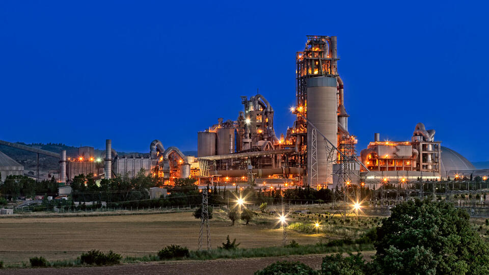 Akçansa'dan 6 ayda 9.4 milyar liralık net satış