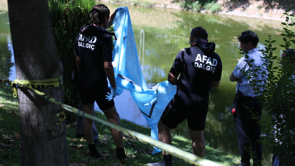 Porsuk Çayı'nda erkek cesedi bulundu