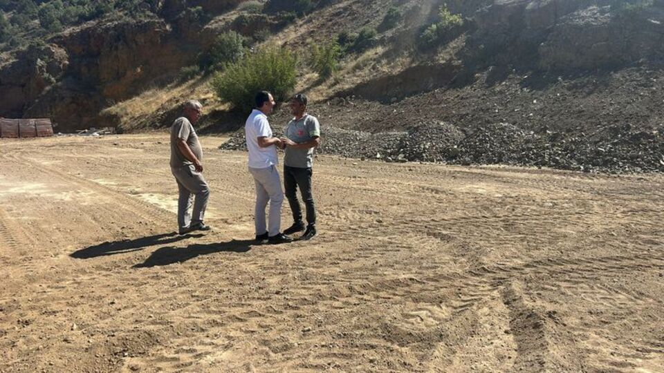 Beylikova'da bağlantı yolu yapımı