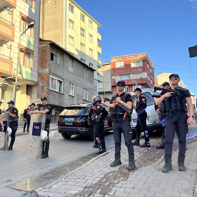 Esenyurt'ta taciz iddiası sonrası ortalık karıştı