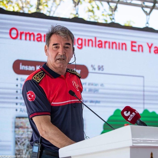 Yangınların ardından emekliliğini istedi