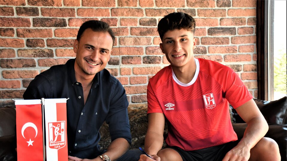 F.Bahçe'den Balıkesirspor'a kiralandı!