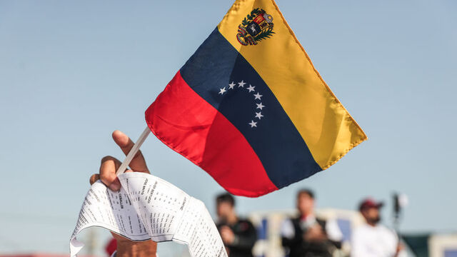 Venezuela X'ten belge istedi