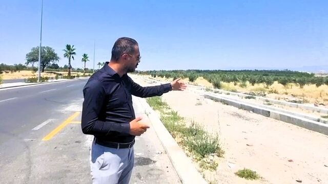Pamukkale'de 5 mahalleye dert olan yol!