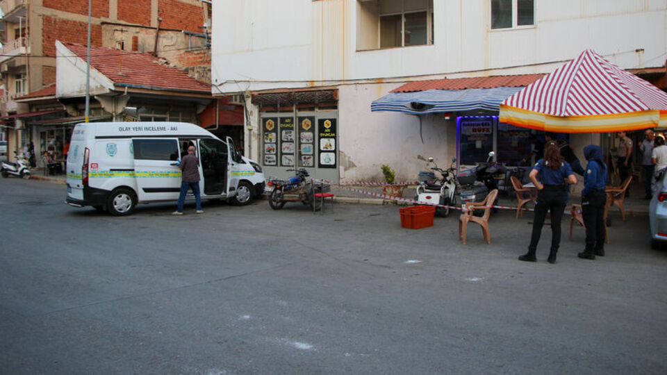 İki aile arasında bıçaklı kavga: 5 yaralı